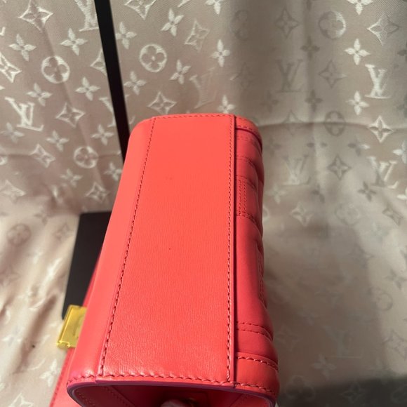 NWT BALMAIN 1945 Soft Mini Quilted Leather Shoulder Bag in Coral - Picture 9 of 11